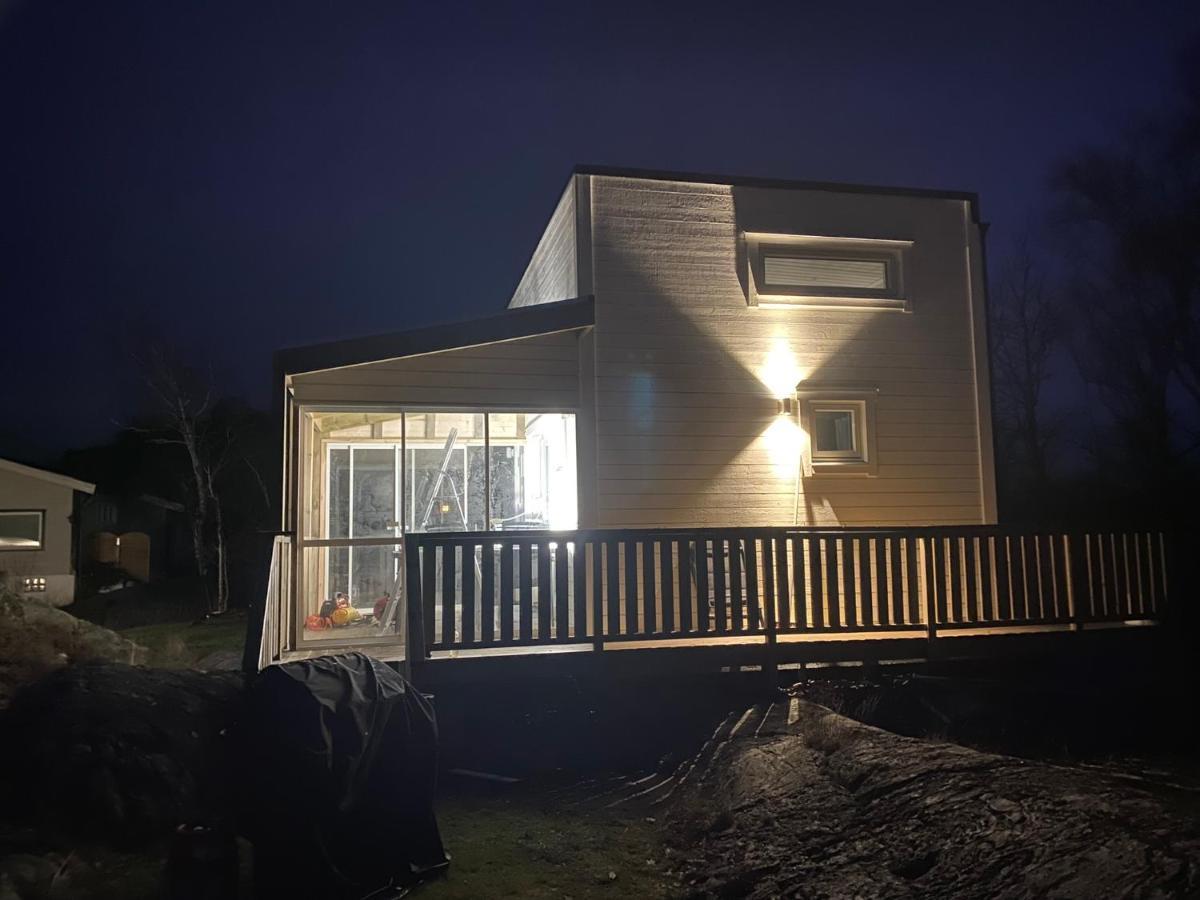 Mycket trevlig stuga på Brännö med havsutsikt Branno Exteriör bild